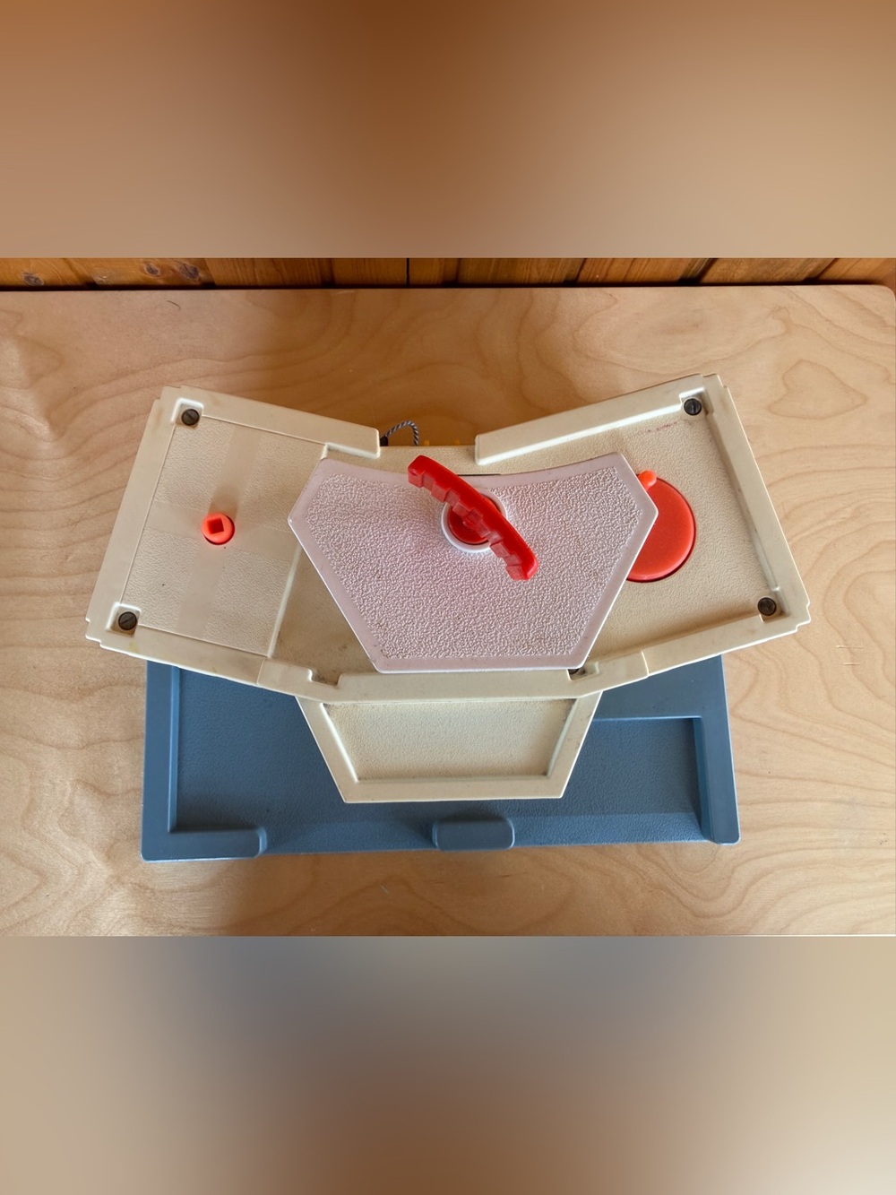 Vintage Fisher-Price #933 The Play Family Jeyport - Picture 2 of 16